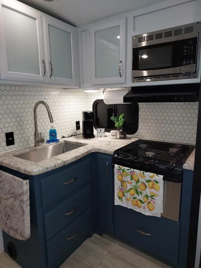 The Torres' Camper Experience! Appartement Tampa 0*,  Verenigde Staten
