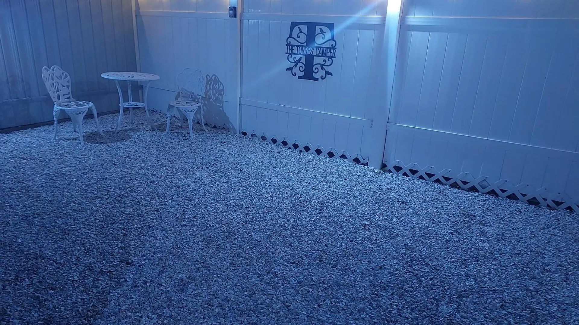 The Torres' Camper Experience! Appartement Tampa